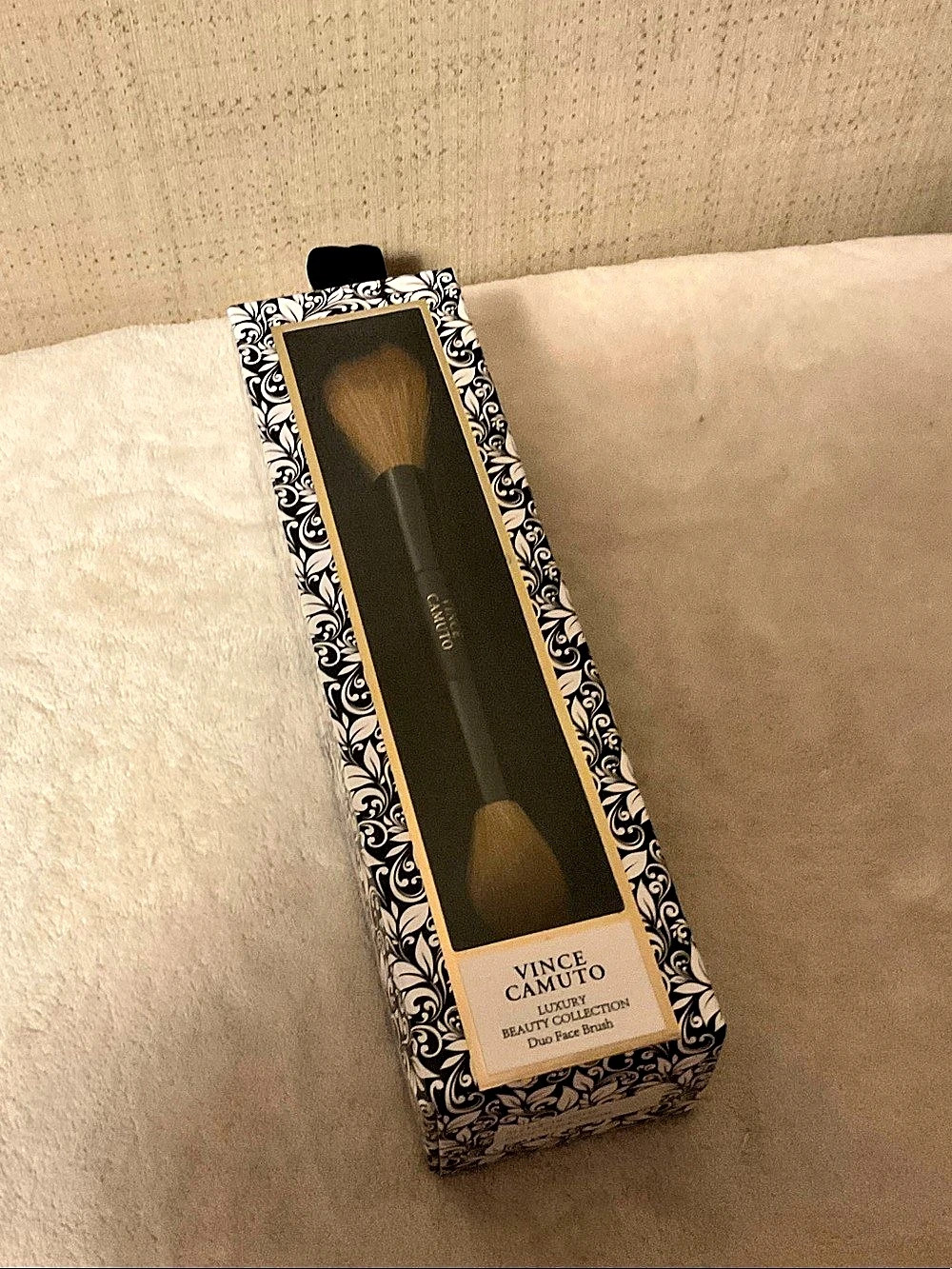 Vince Camuto Duo Face Brush Makeup Brush Black & Brown NWT